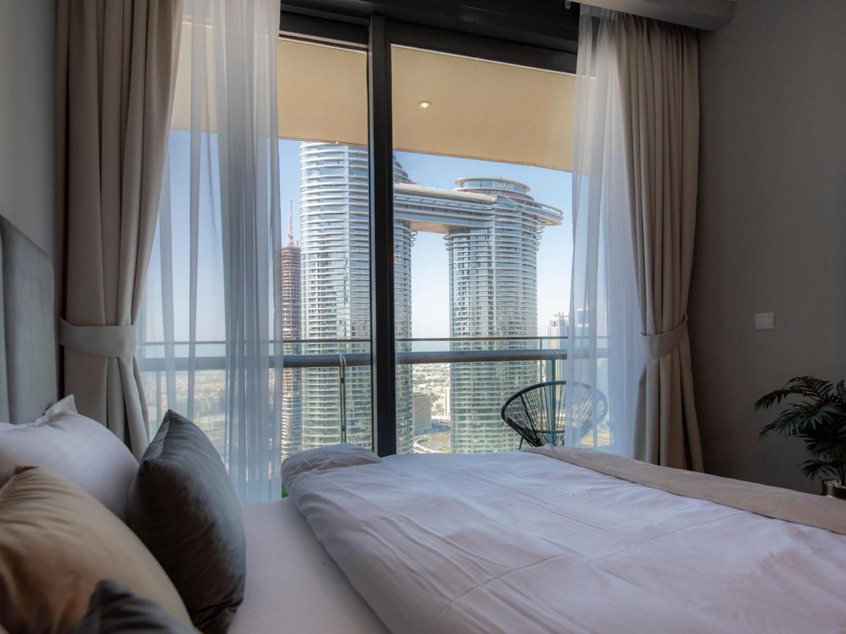 Апартаменты First Class 2Br With Full Dubai Skyline & Sea View Экстерьер фото